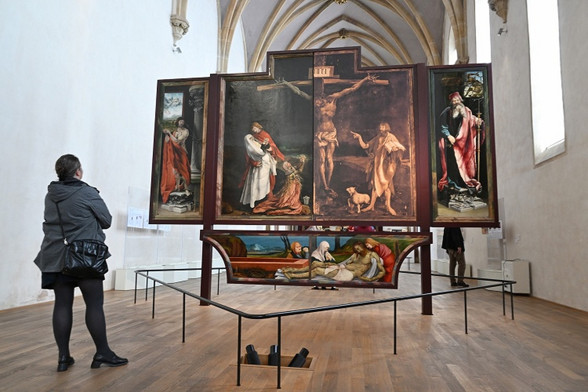 伊森海姆祭坛画修复 科尔马恩特林登博物馆即将展出修复后的「伊森