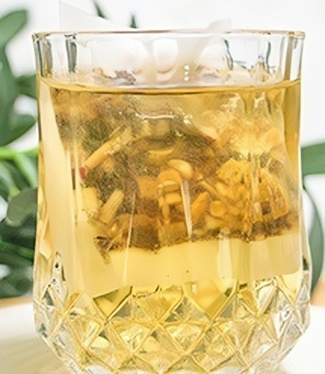 原料科学搭配茶包  作为一个爱喝茶的人,最近入手了五指毛桃茯苓茶,真