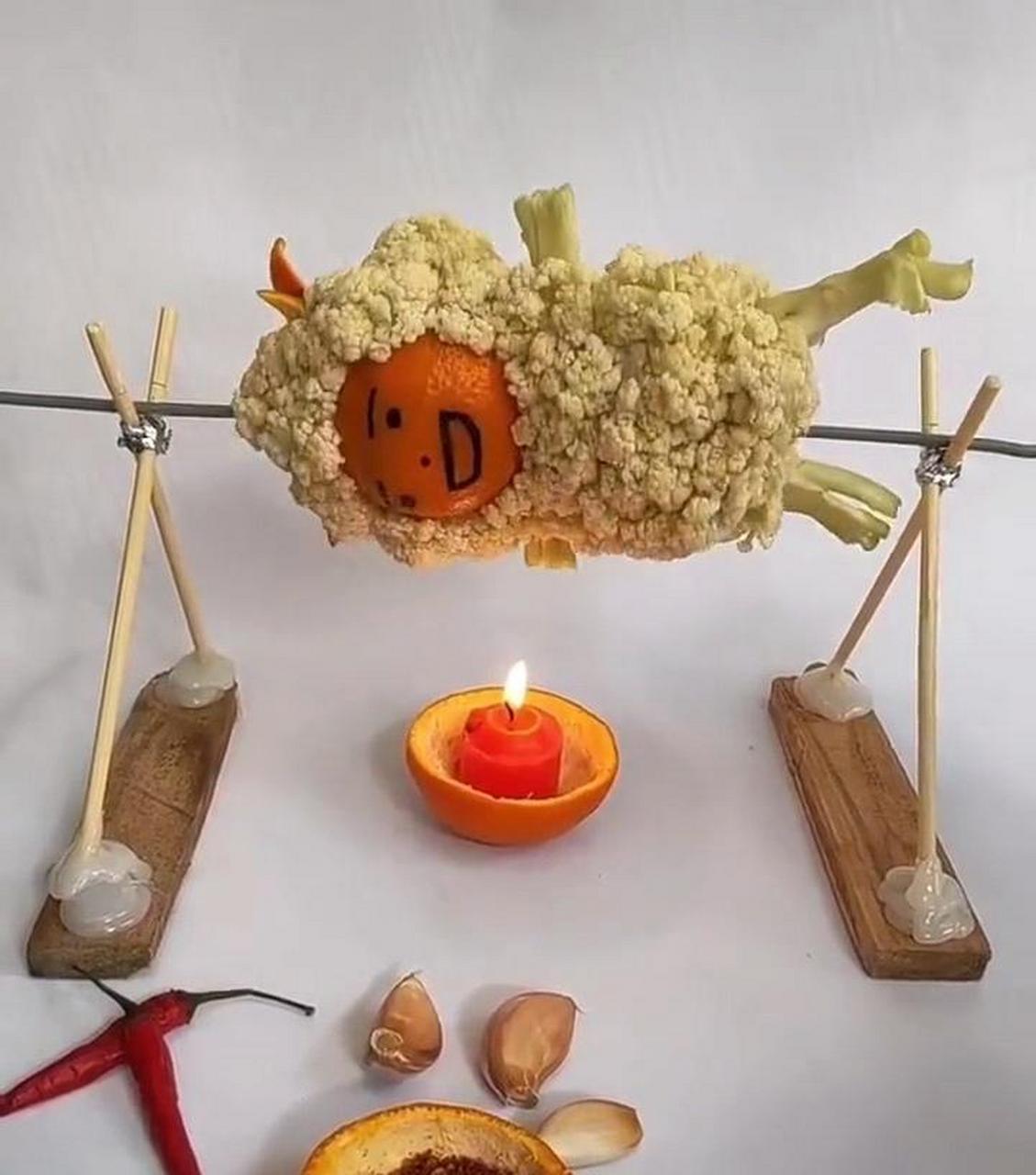 网友:天气转凉了,烤只喜羊羊来吃.