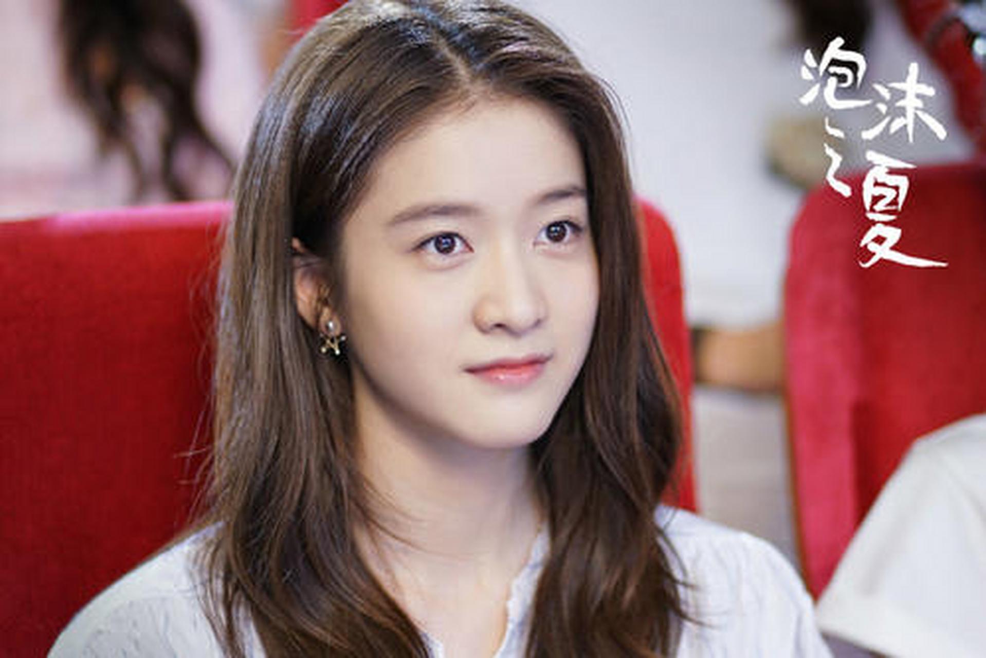 新学期我来了# #造视计划#  电视剧《生吞》主演:张雪迎,讲述了两桩