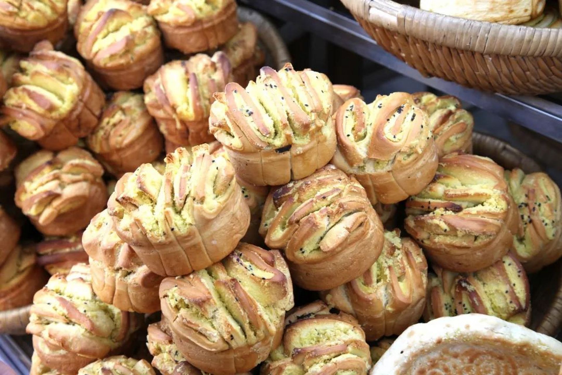 西宁美食#馍馍之于西宁人,如馕之于新疆人.