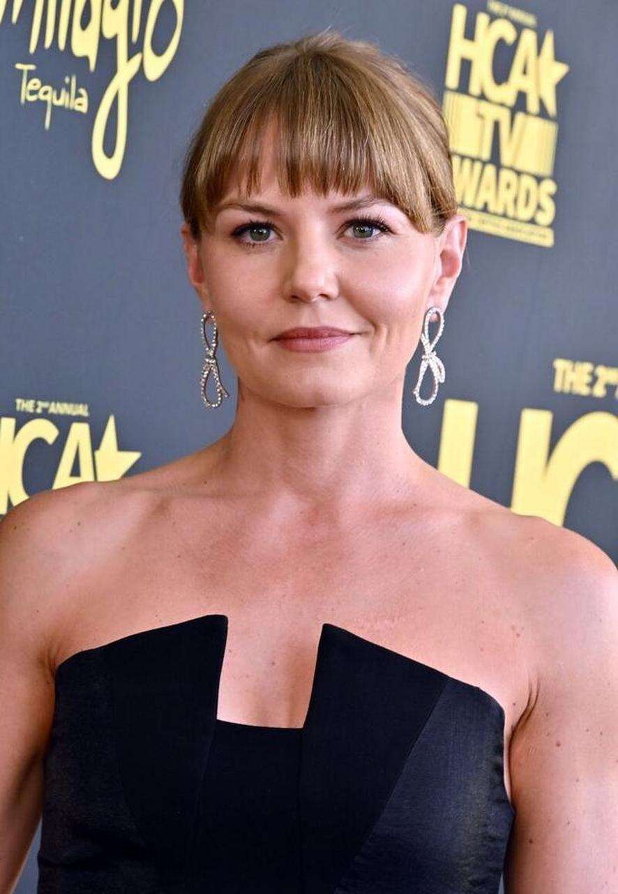 詹妮弗-莫里森黑色抺胸连体裤优雅知性