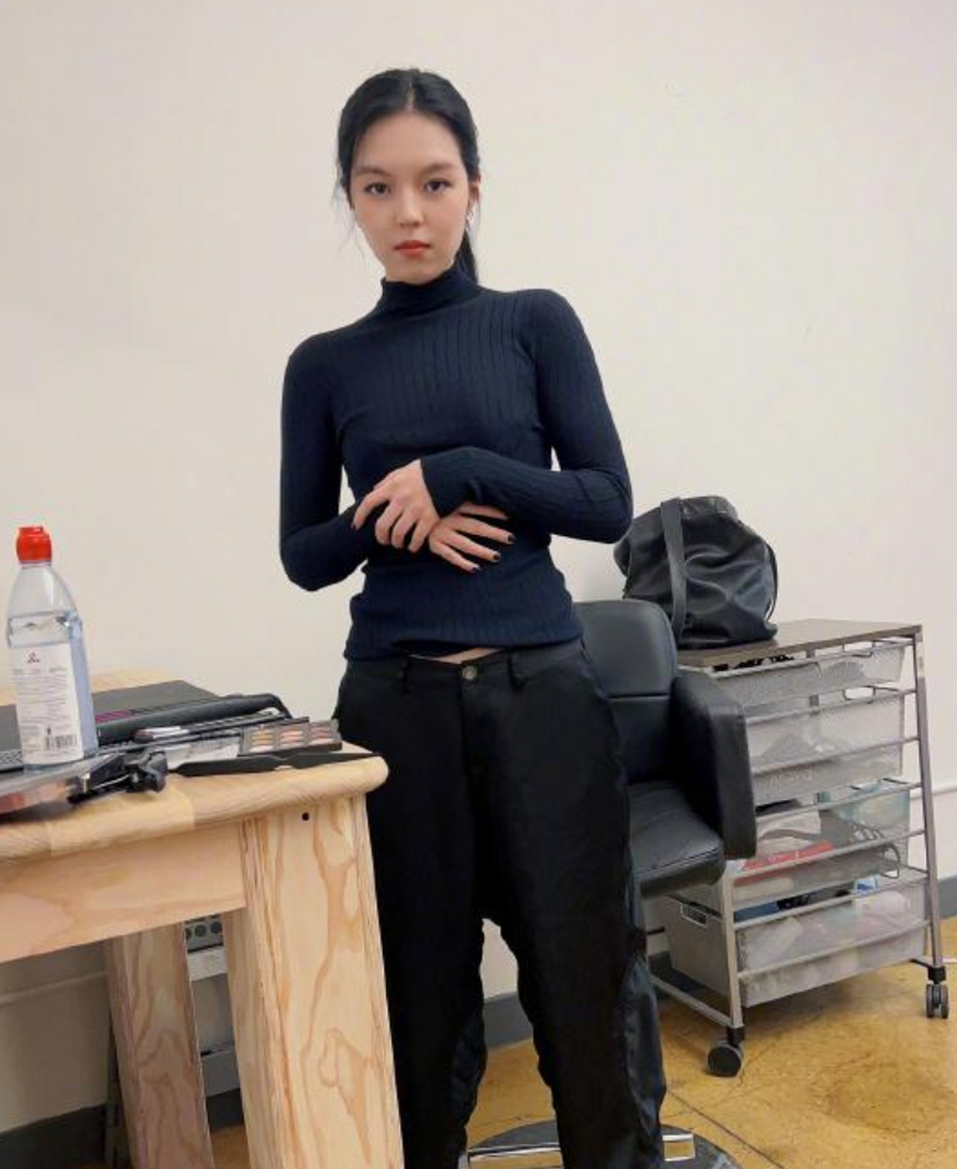 哈文陪女儿试镜,法图麦银幕处女作曝光,短发出镜身高超1米7.