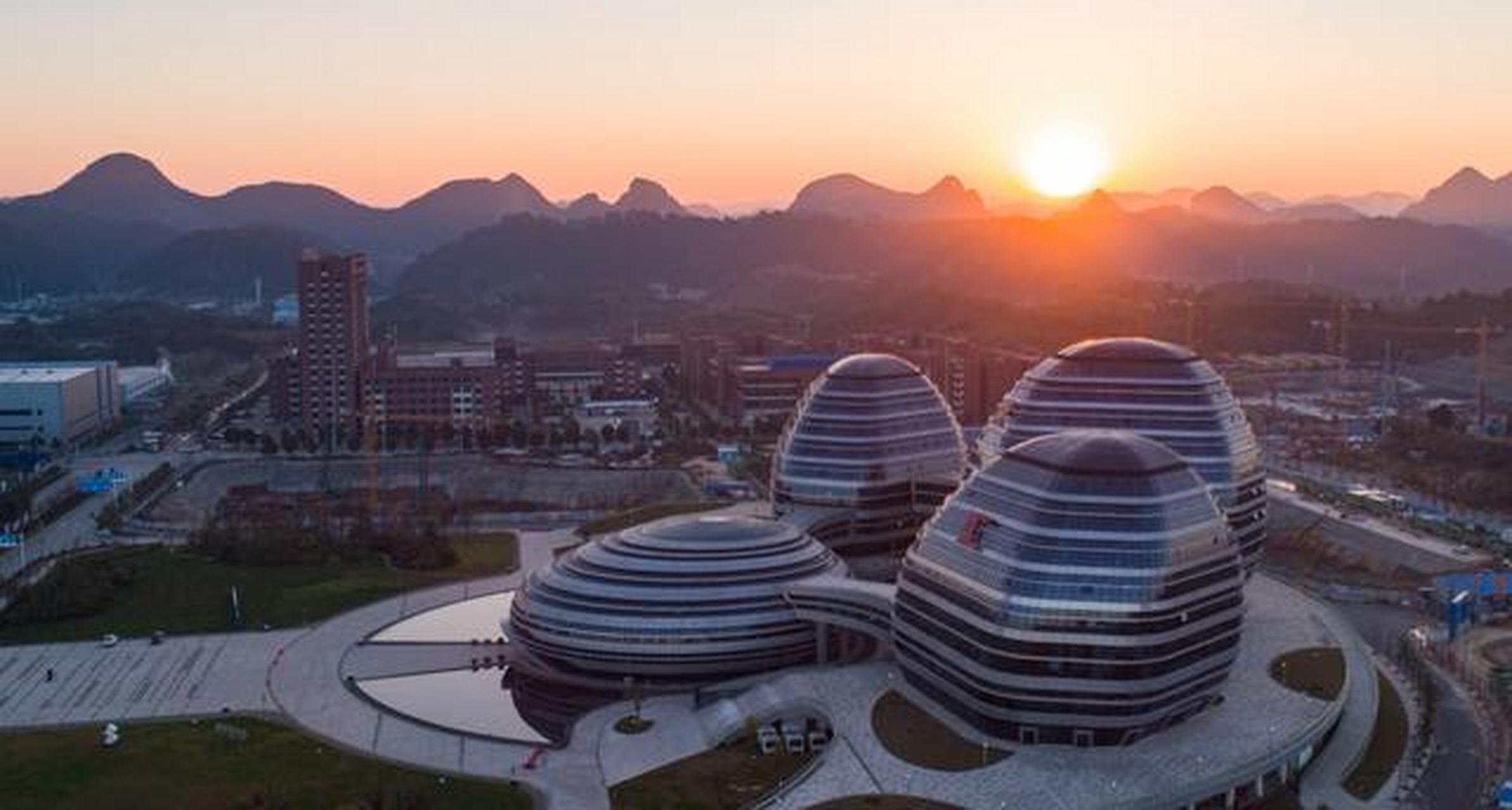 数字新基建#百度智能云智能制造解决方案已经覆盖14大行业,100多家