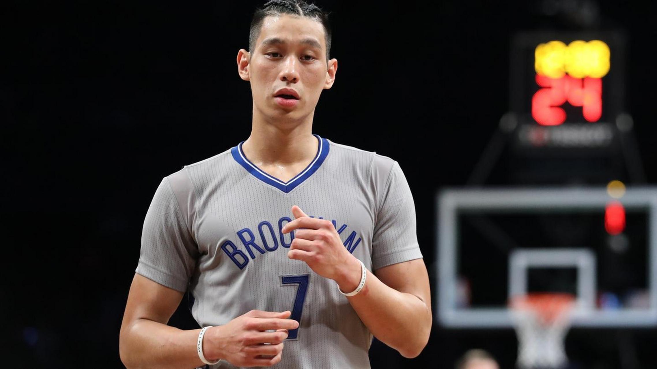 nba# 林书豪:坚持自我,他用篮球打破世界的偏见!