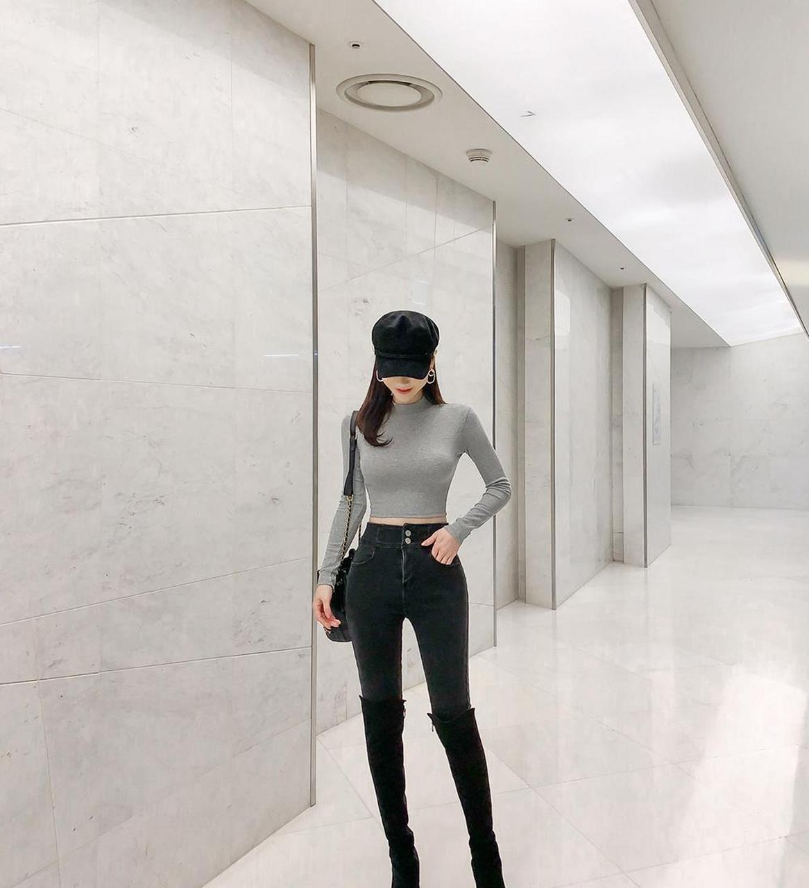 孙允珠——低调机车墨西哥貂皮夹克外套