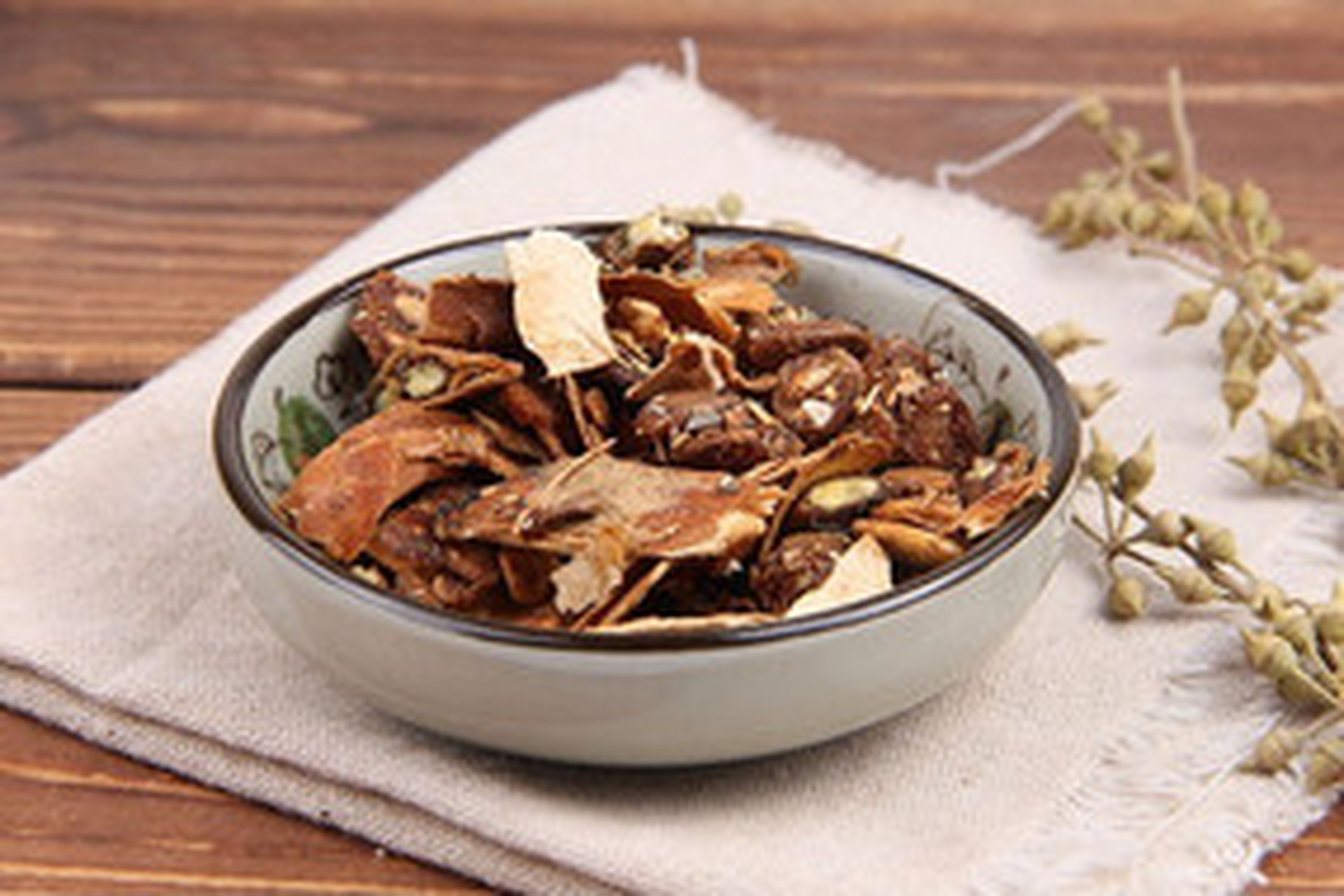 两味寻常中药,在我治肺结节中,发挥了大作用         有些中药很寻常