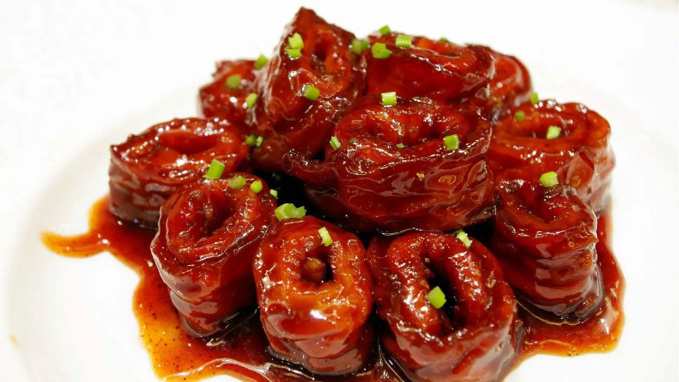 九转大肠也是山东济南一带的传统名菜了.