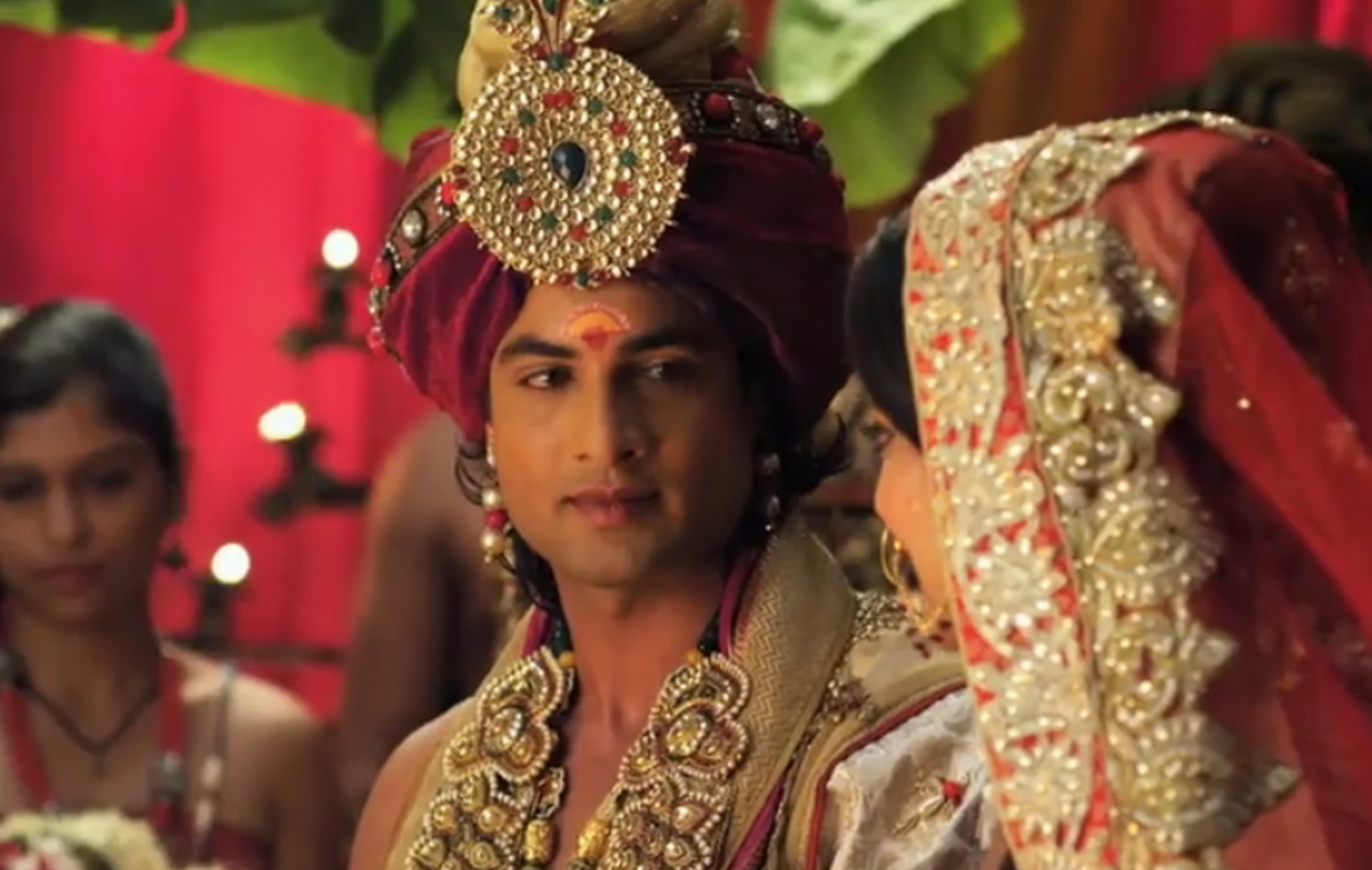 释迦牟尼本为王子身份,将来要继承王位的,却放弃荣华