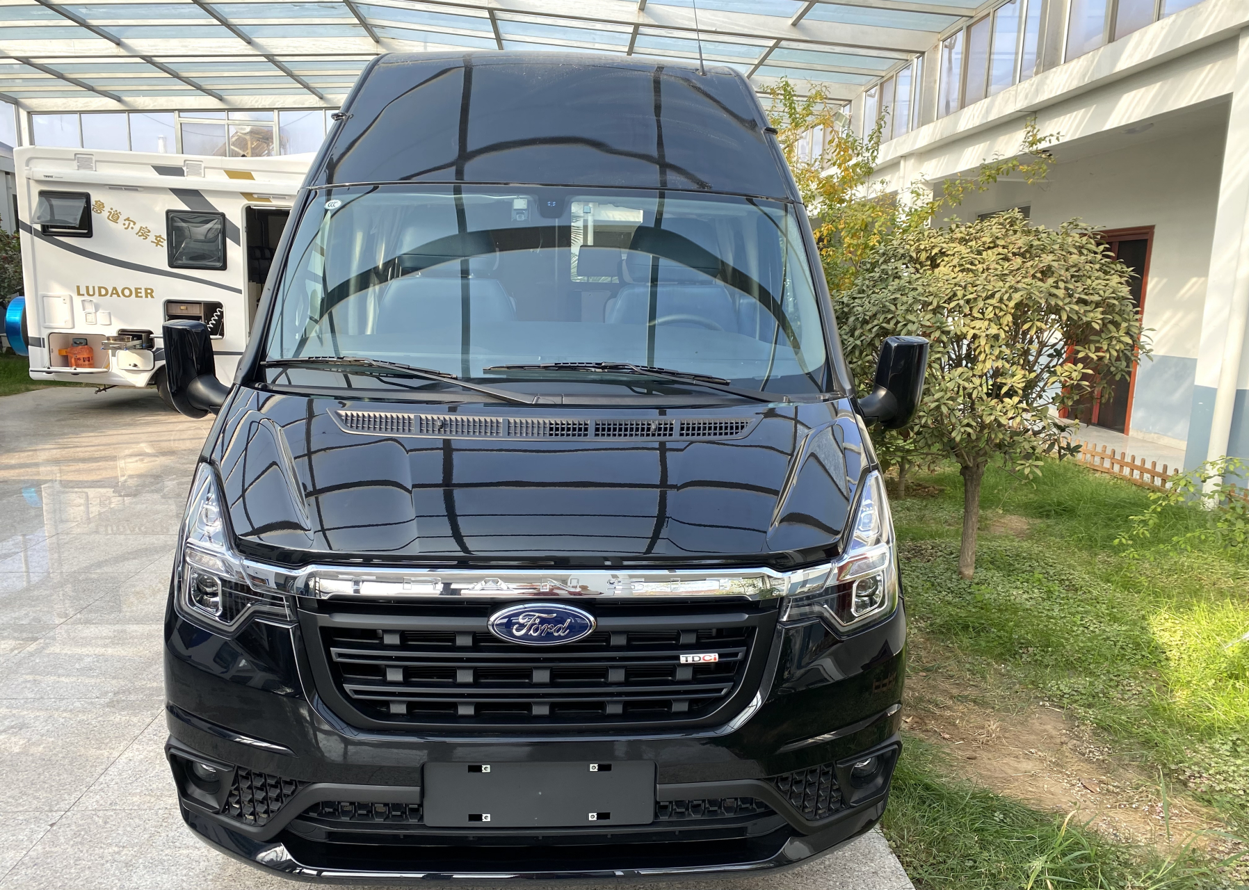 鲁道尔房车t590,标配航空座椅,实现一车多用!