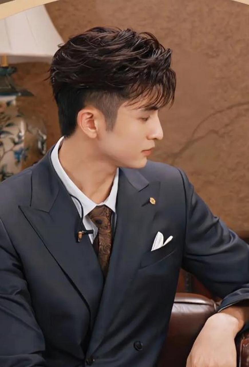 张云龙经纪公司嘉行传媒回应称,这不是张云龙.