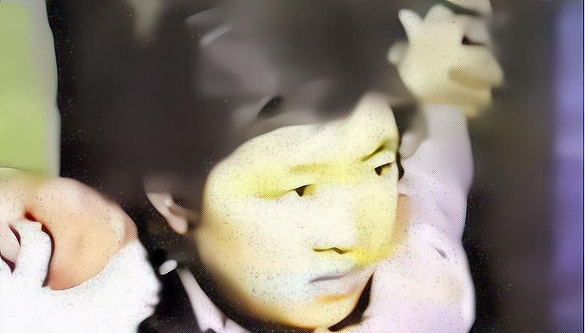 江苏徐州,胡贤华因为"流氓罪"被押往刑场执行死刑.