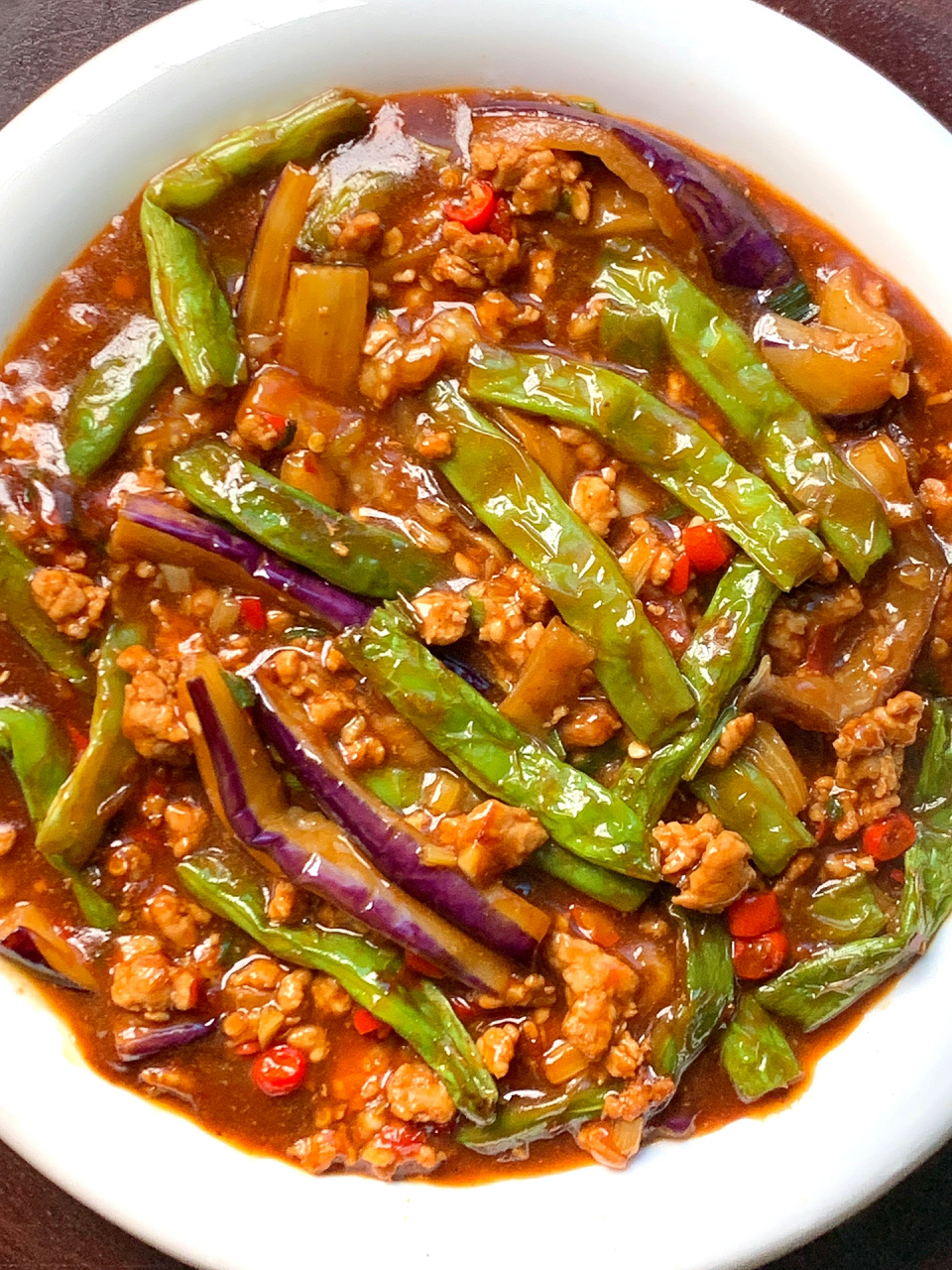 7415食材:四季豆,茄子,肉末,葱,蒜,小米辣 16615调味:生抽一
