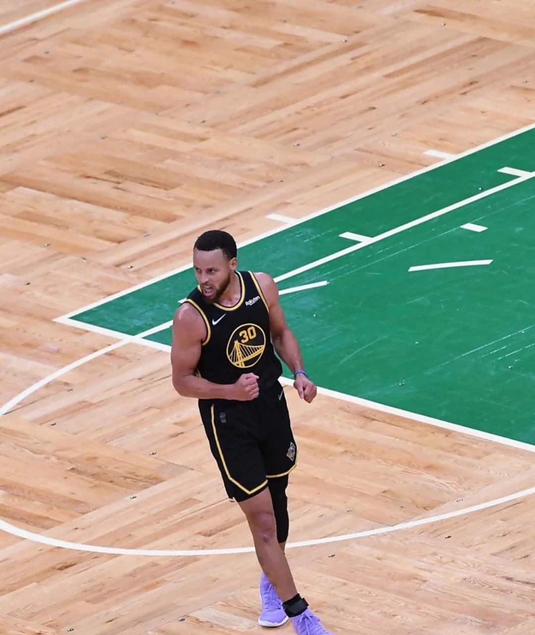 库里一战封神! 三分球大师! 划时代控卫! 刷爆几十项纪录!