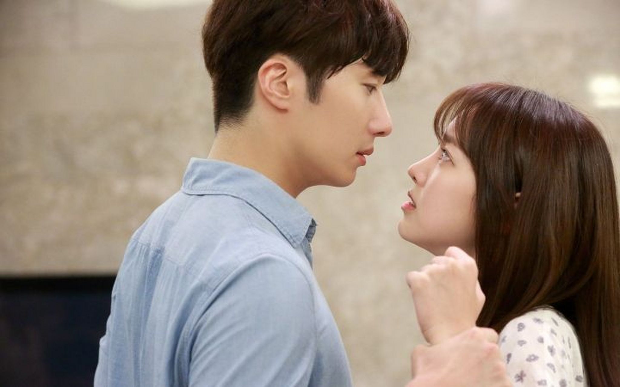 当我知道这些消息的时候,我很绝望,很心痛,不知道该怎么办才好了.