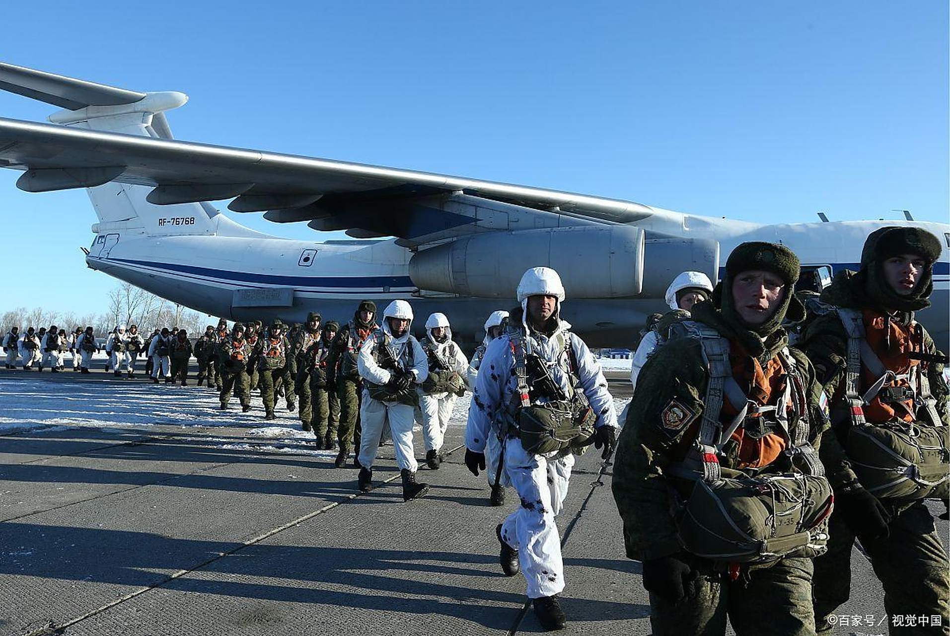 最新消息:据报道,俄罗斯空天军近日在叙利亚东南部的坦夫地区开打第二