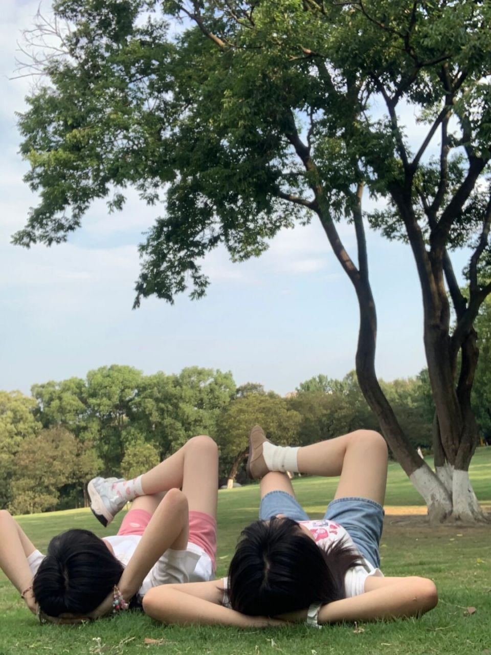 双人拍照姿势大分享 我的受众群体在哪儿? 有人会喜欢吗?