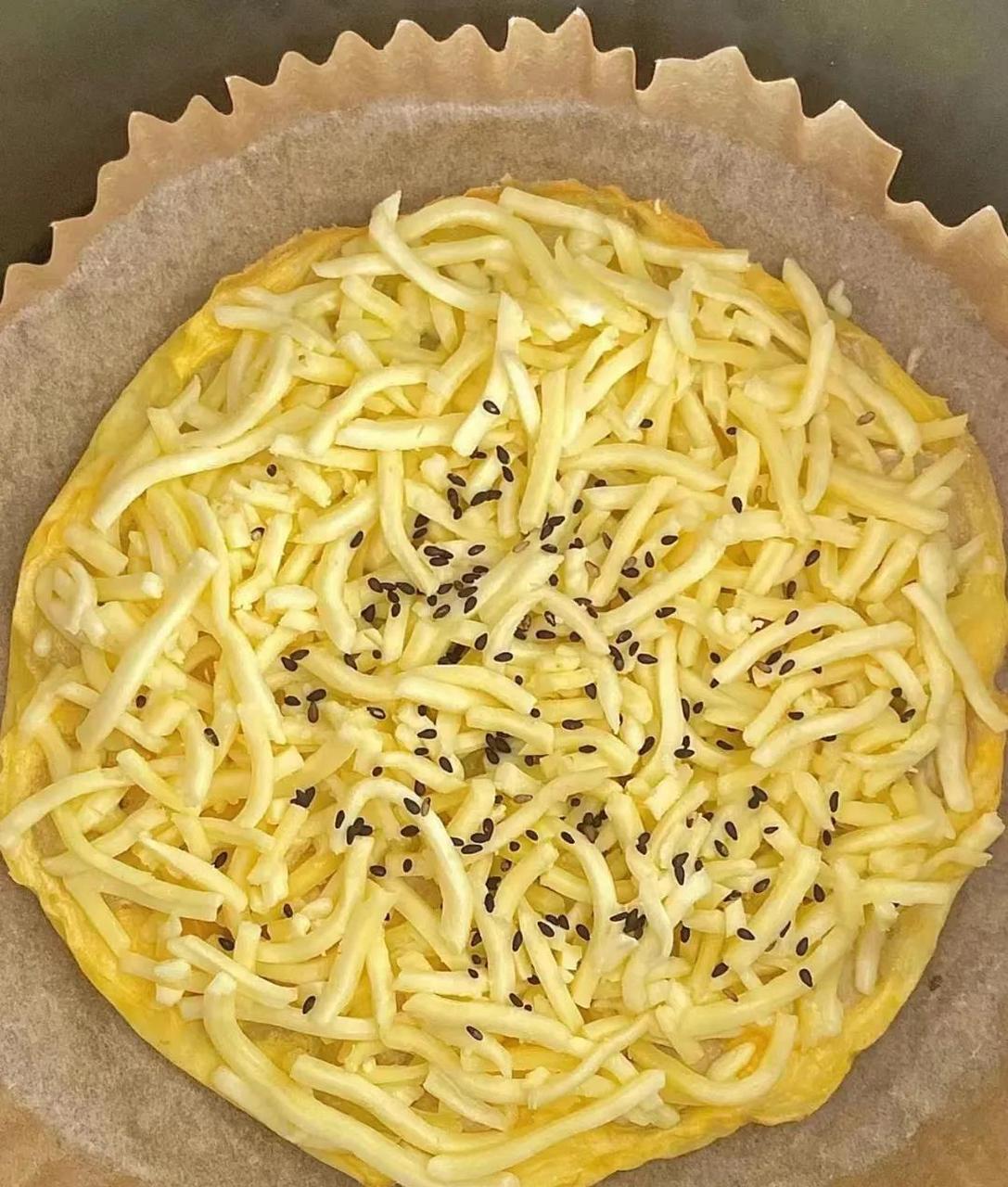 有空气炸锅的一定要试试这个香蕉芝士饼! 香甜软糯~还能拉丝!