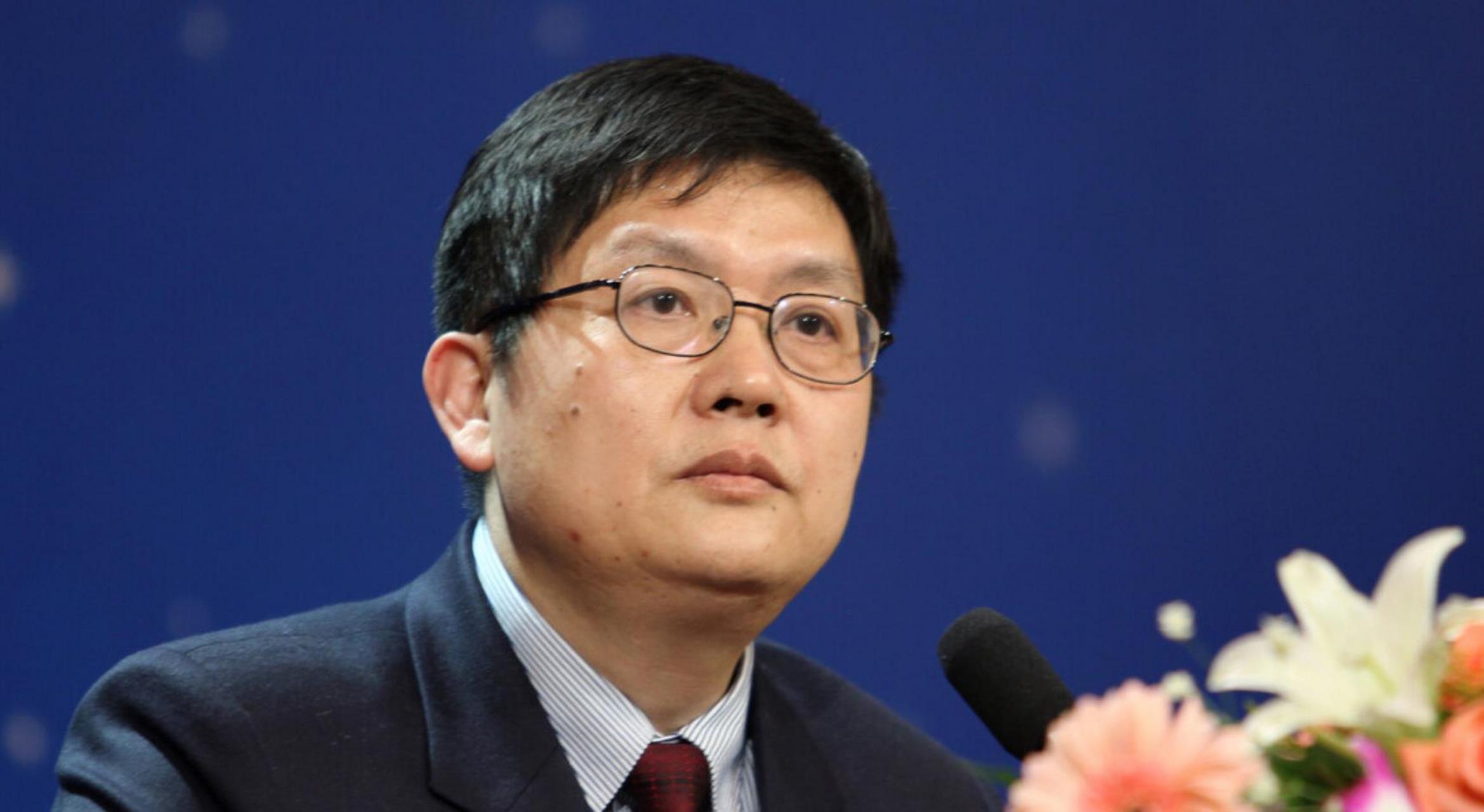 "上海复旦大学著名历史教授冯伟,四处打着学术的旗号造谣,声称"南京大