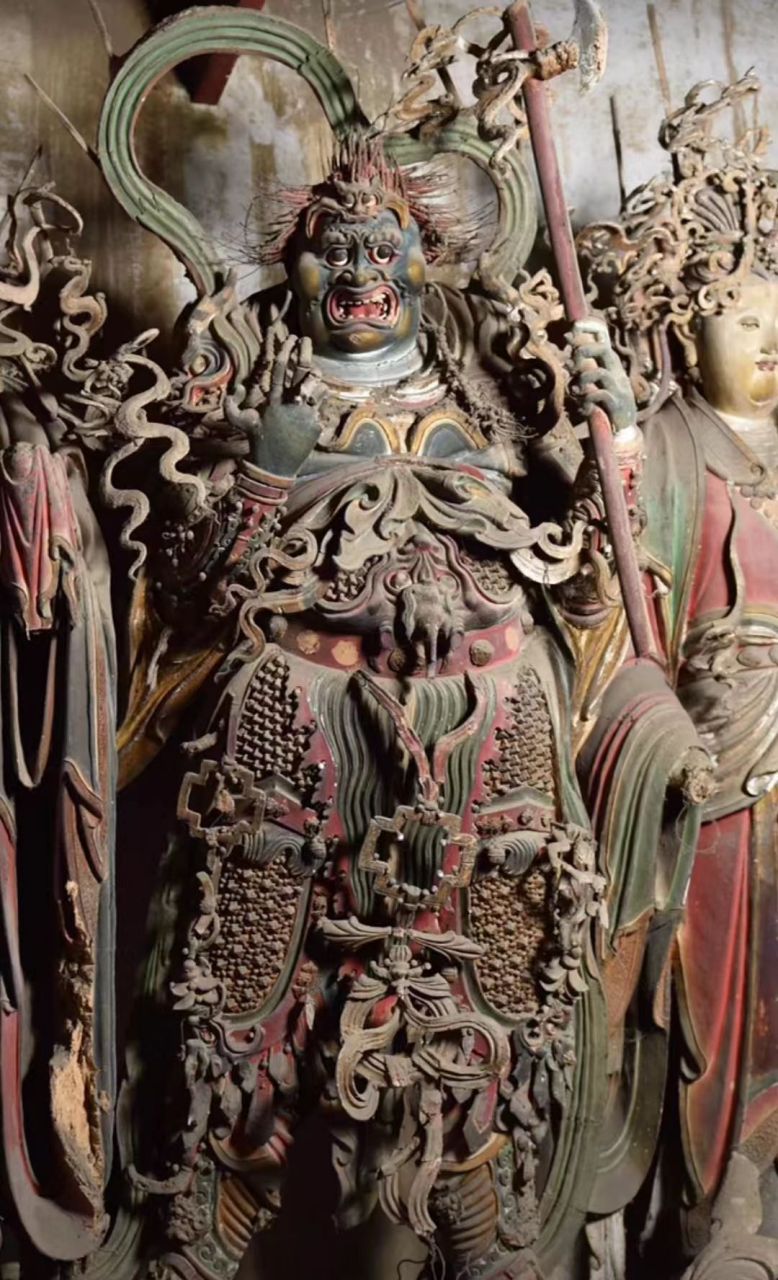 隐世瑰宝 独冠天下 山西高平铁佛寺彩塑雕像,造型生动奇特,栩栩如生