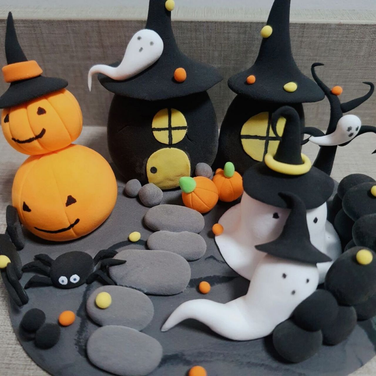 这个万圣节小场景是我特别为万圣节准备的,希望能够给大家带来一些