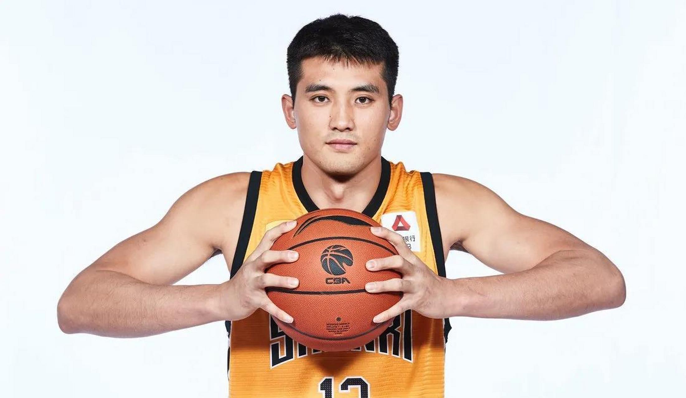 cba官宣:山西前锋邢志强违反体育运动精神,禁赛1场 罚款5万  在之前