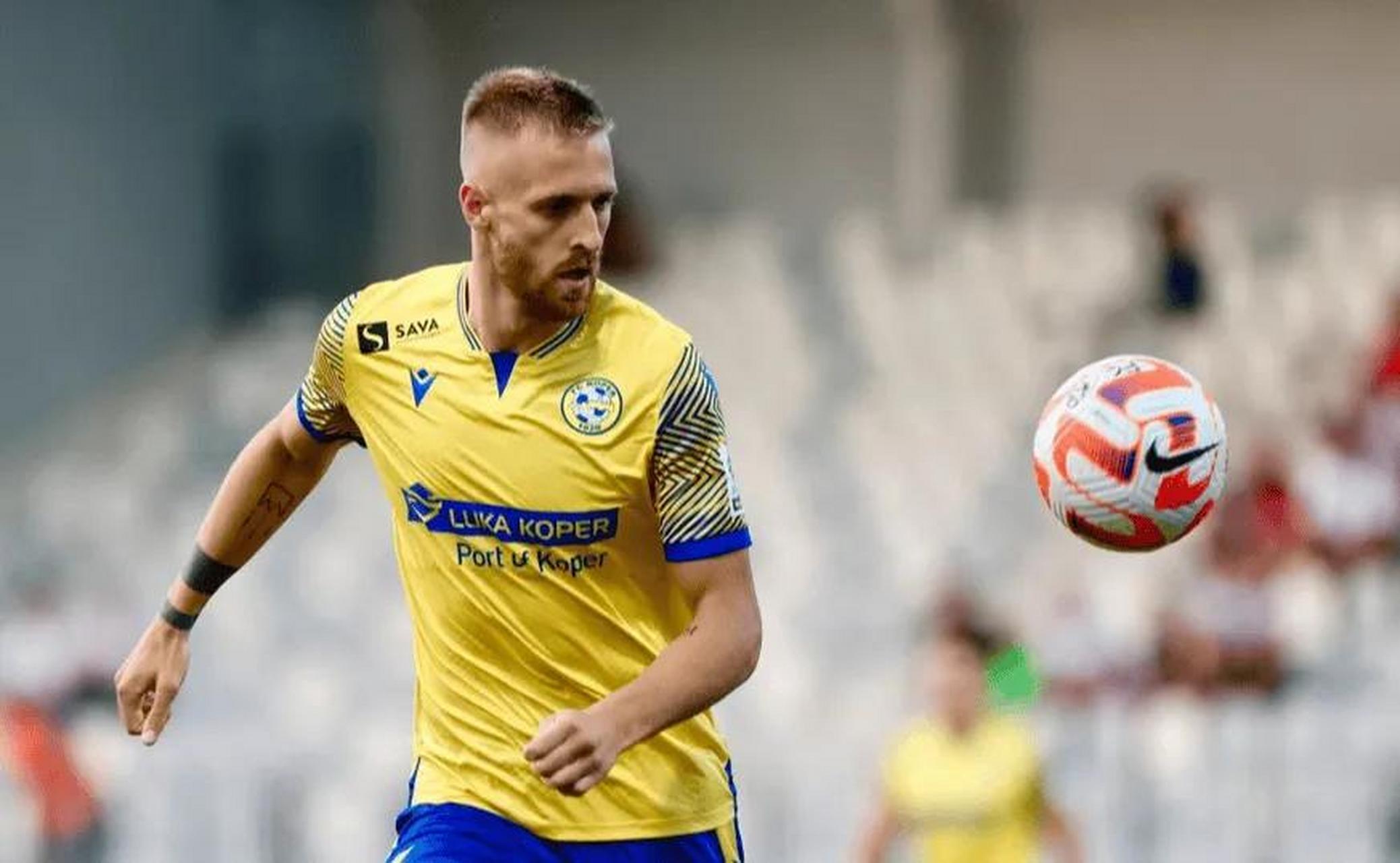 德转:斯洛文尼亚球员安德烈-科特尼克转会梅州客家