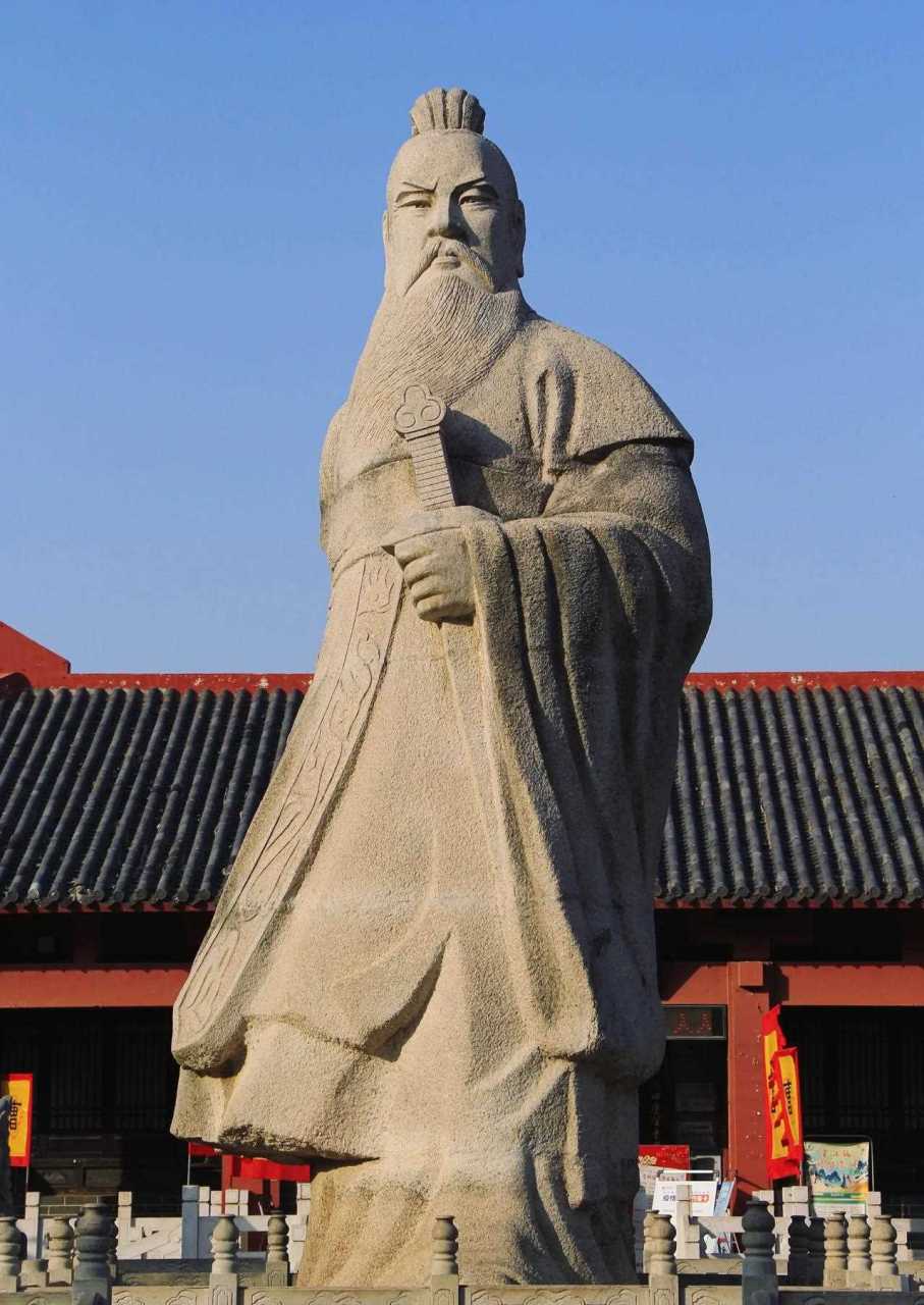 离开亳州了,这座城市是三朝古都,曹操,华佗的故乡,也是世界中医药之都