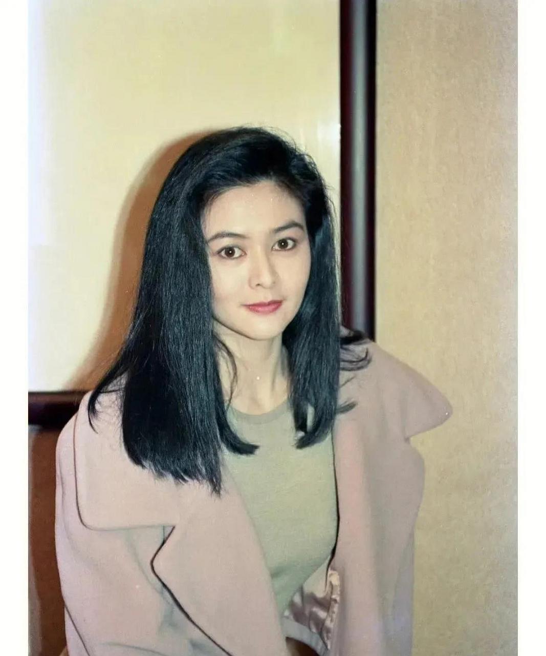 关之琳再一次难堪.