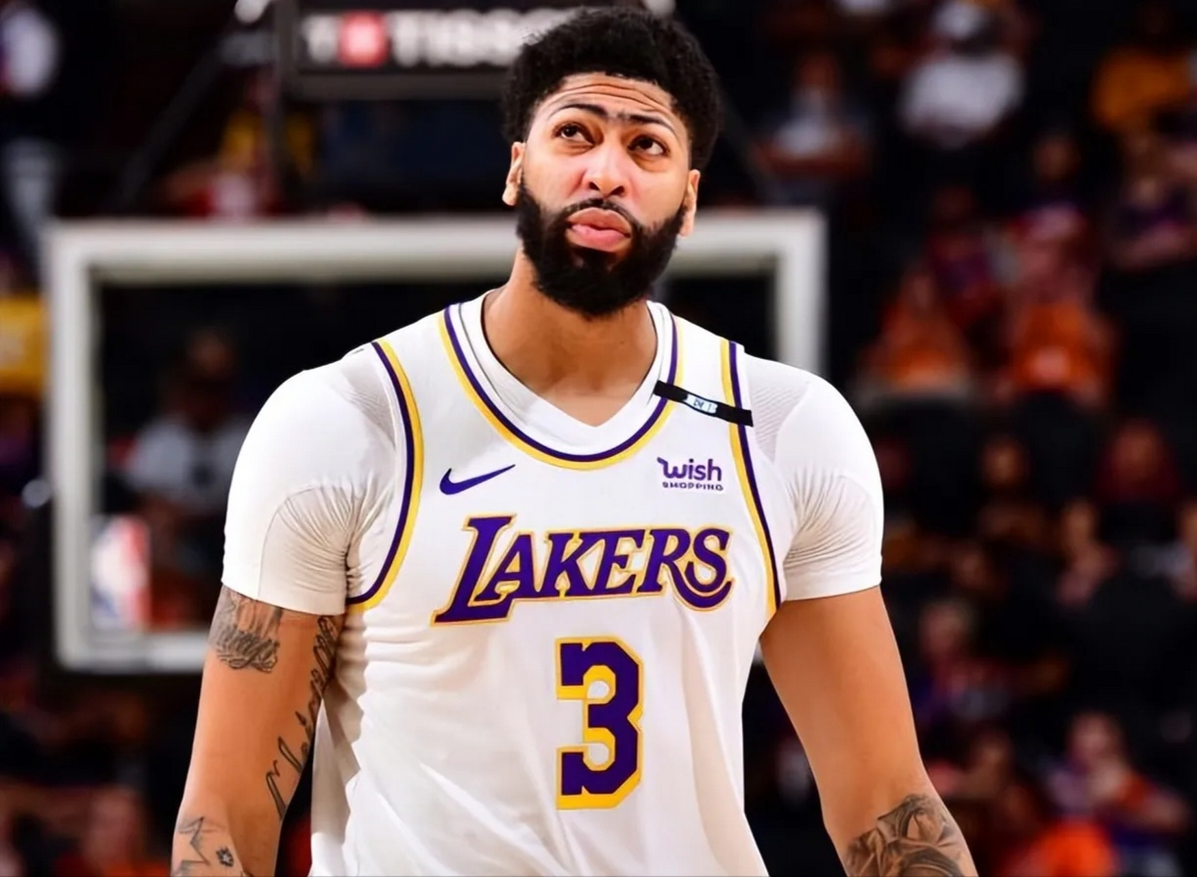 安东尼-戴维斯预计回合湖人提前达成续约,最高可达3年1.7亿.