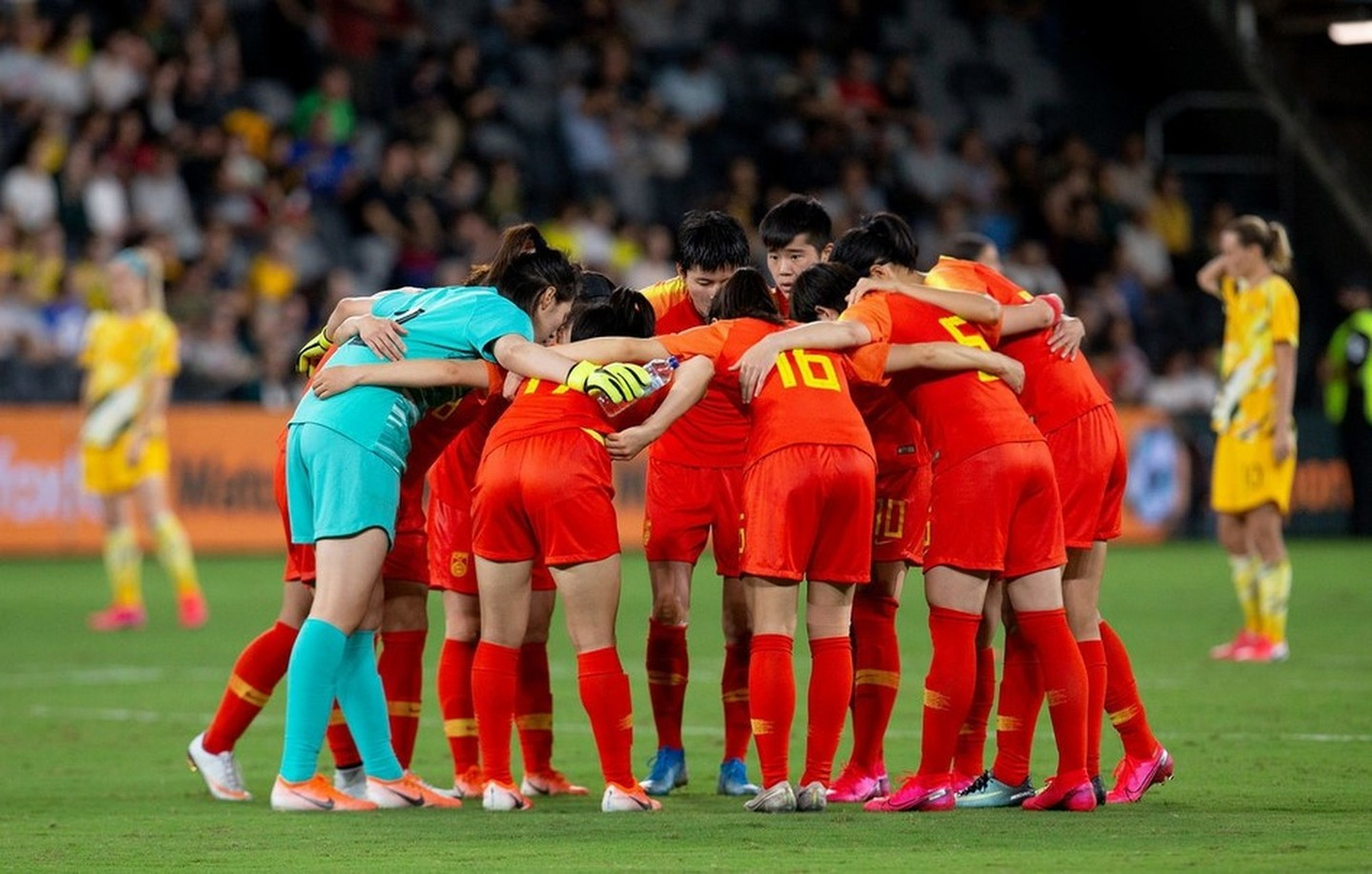 中国队抽到上上签,唯一担心还是主教练人选一直没有公布,让中国女足