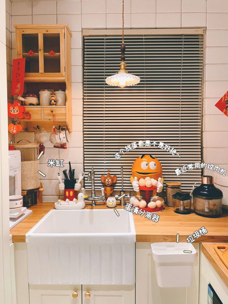 最近买的一些厨房好物分享 米缸:容量好大,密封效果也好,关键取米很