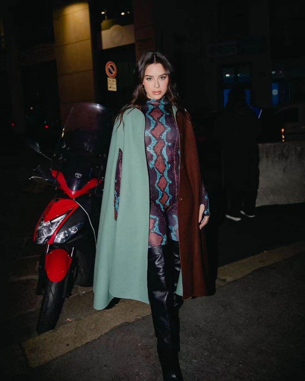 近日,在时尚圈颇有名气的泰莎·布鲁克斯(tessa brooks)也参加了2023