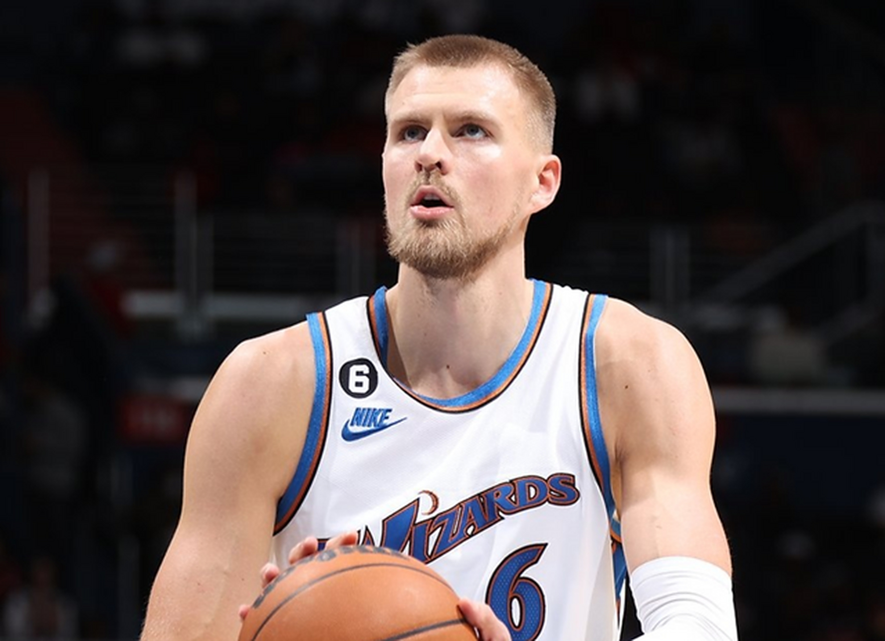 61:克里斯塔普斯·波尔津吉斯(华盛顿奇才)  球员资料:27岁,第8个赛季