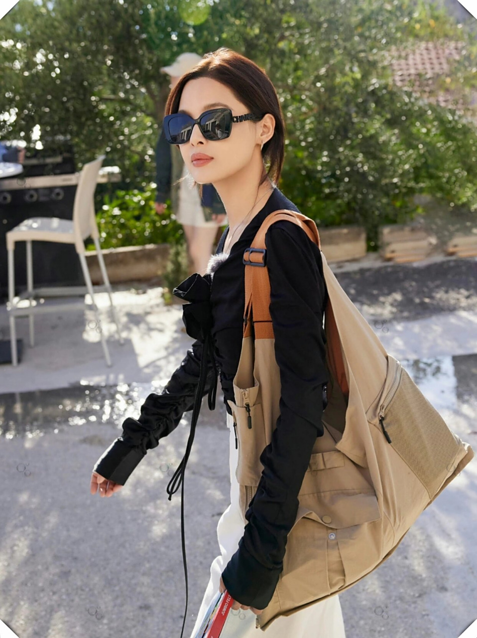 花少5辛芷蕾最新穿搭98衣品依旧高水准  集美们,你们好!