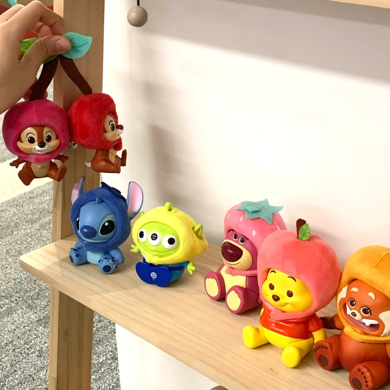 miniso新出的盲盒!  盲盒居然也有头套了!