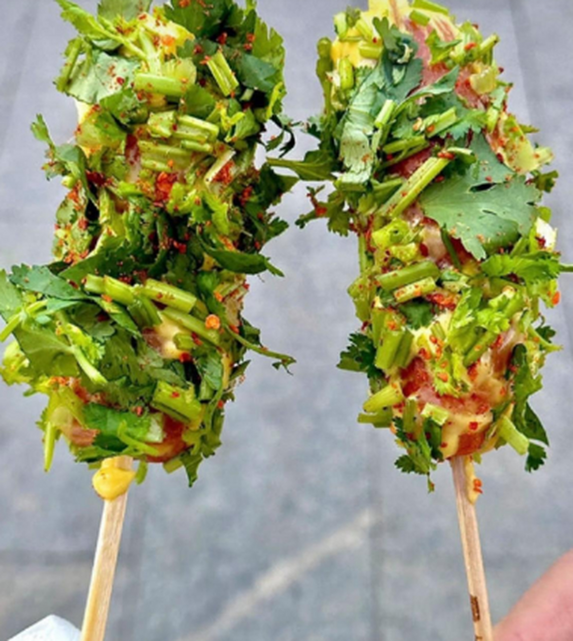 结果这老板真讲究#搞笑# #香菜