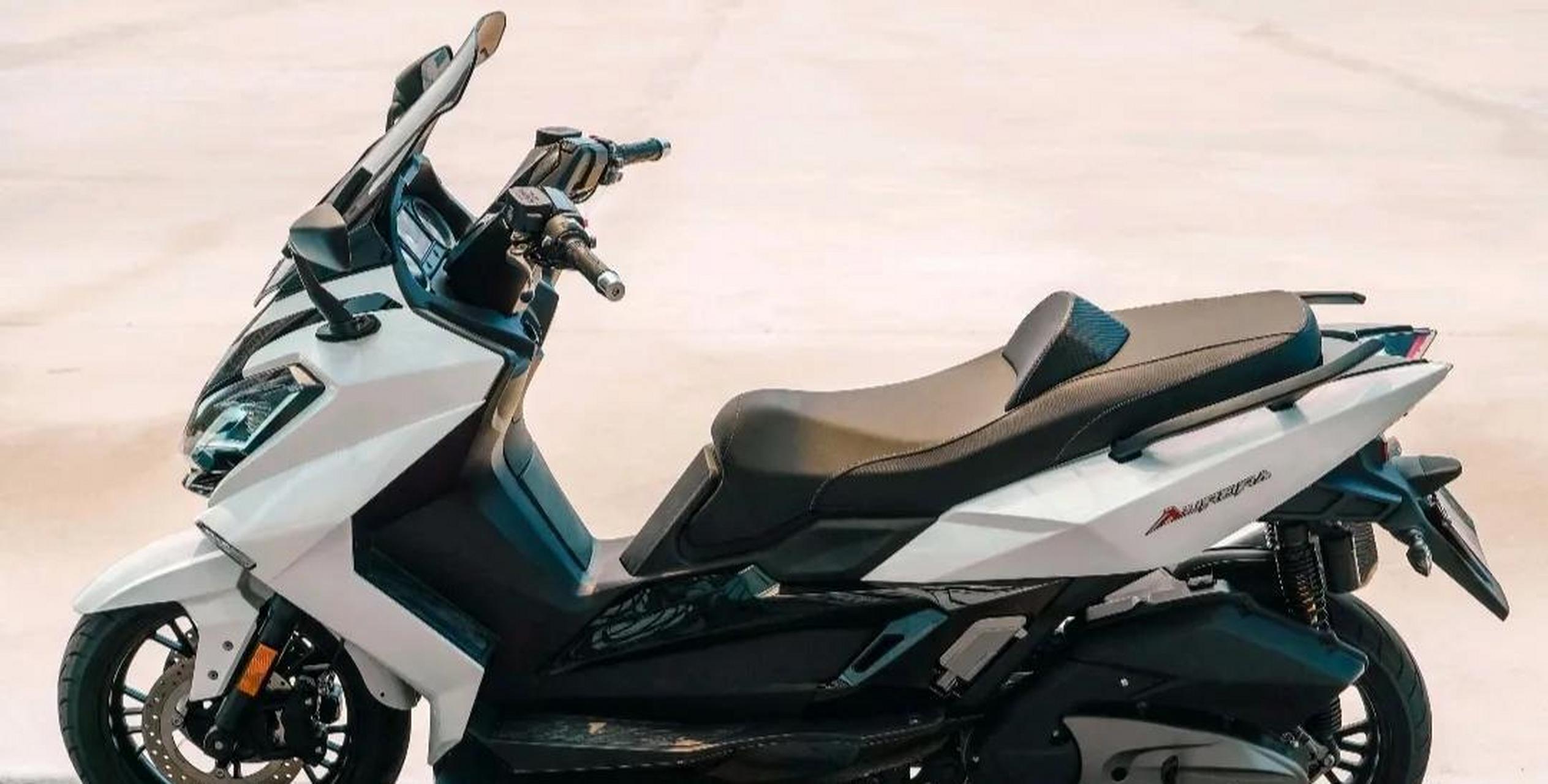 香帅首款踏板车欧若拉400t正式上市,售价2.