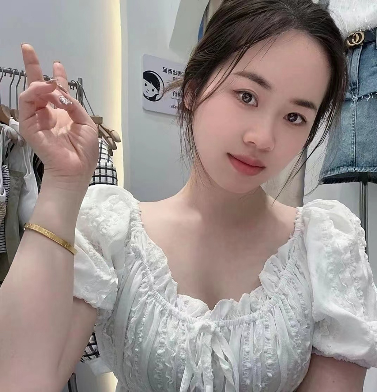 我就是个普通女生,挺好的