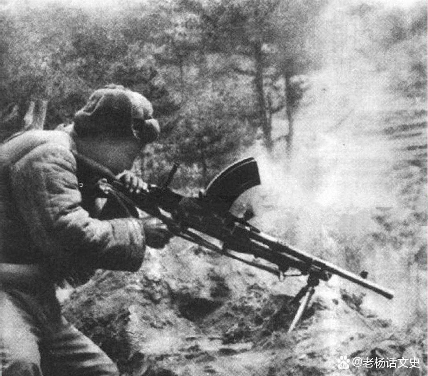 开国中将吴信泉,湖南平江人.