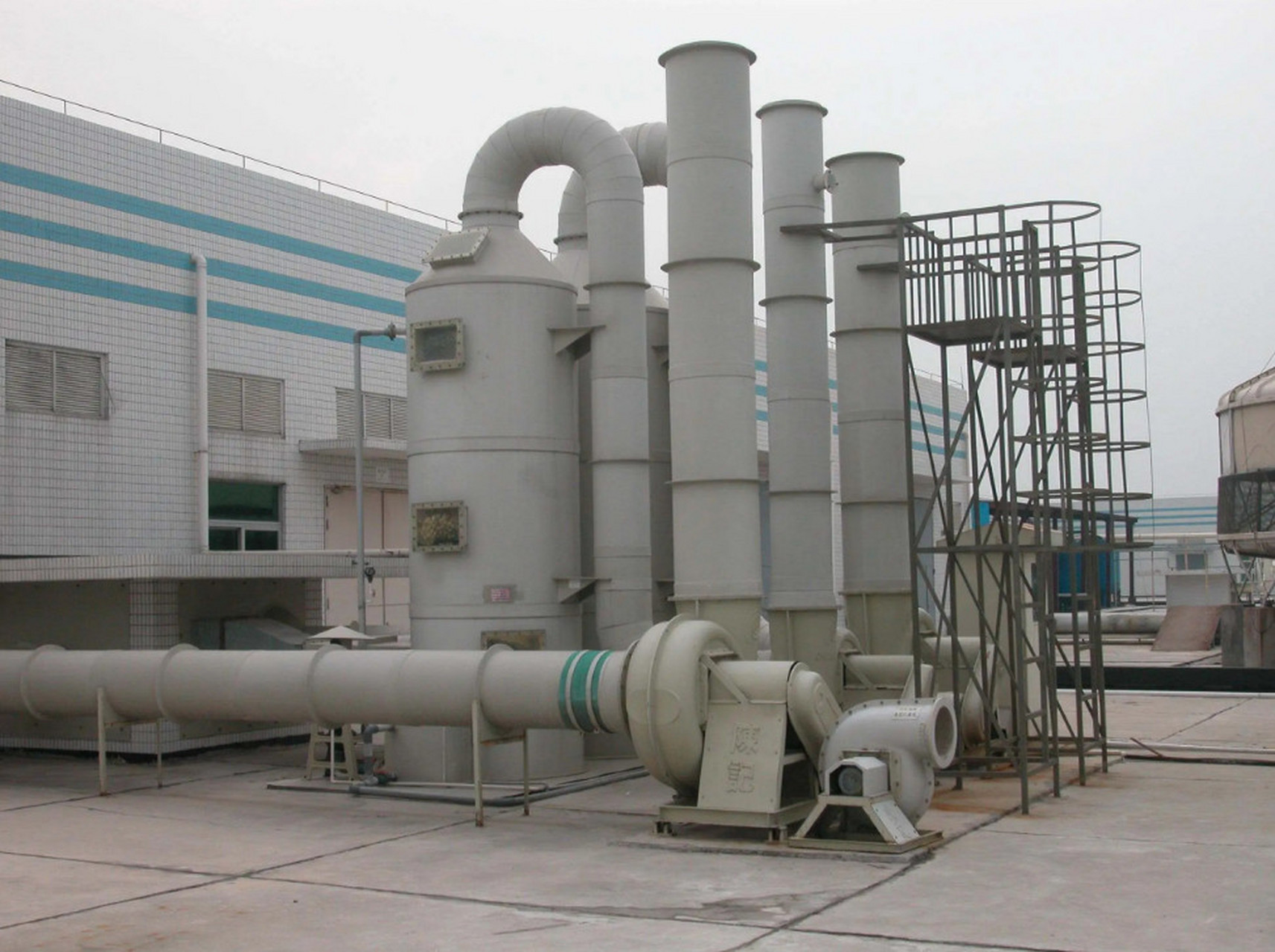 脱硝设备装置厂家批发订制 脱硝设备装置有哪些好处呢?