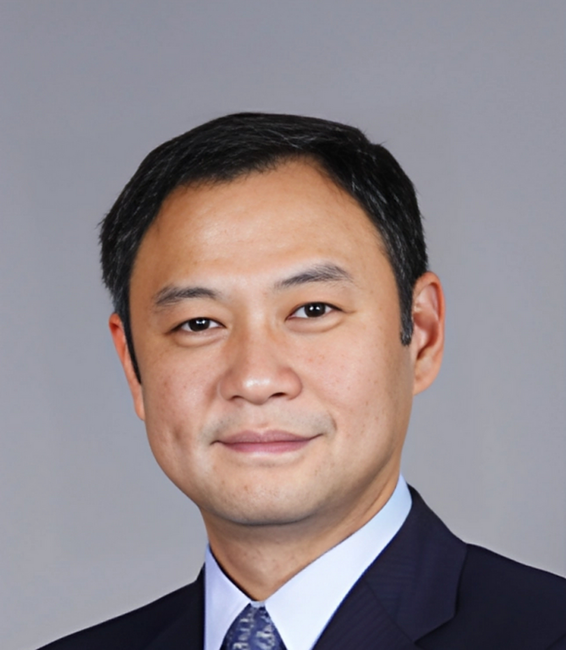 万达集团高级副总裁刘海波被带走#  8月8日,万达集团高级副总裁刘海