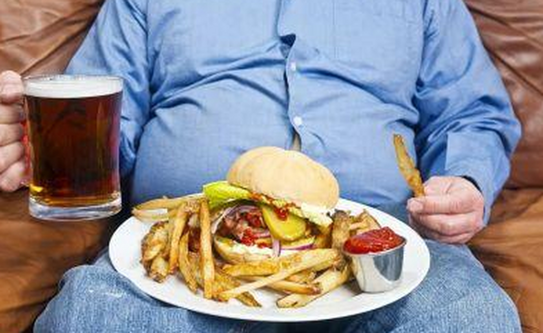 吃撑了胃不舒服怎么办? 为什么稍微吃一些食物就觉得撑呢?