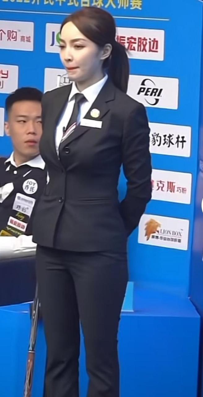 这要不是科技脸,我把头给你当凳子坐