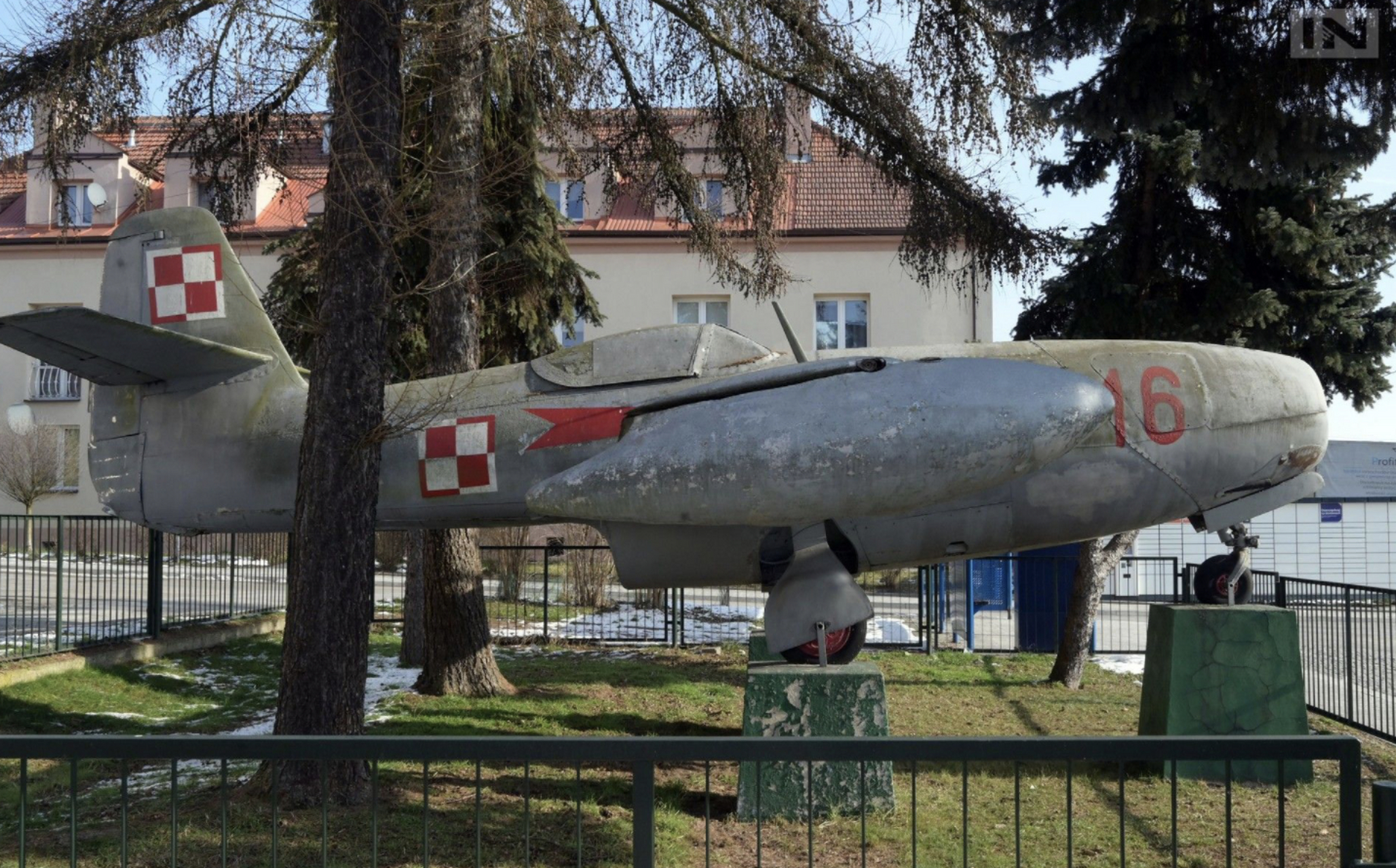 在克拉科夫的比良尼,波兰的雅克-23战机将被恢复和翻新,它将回归自