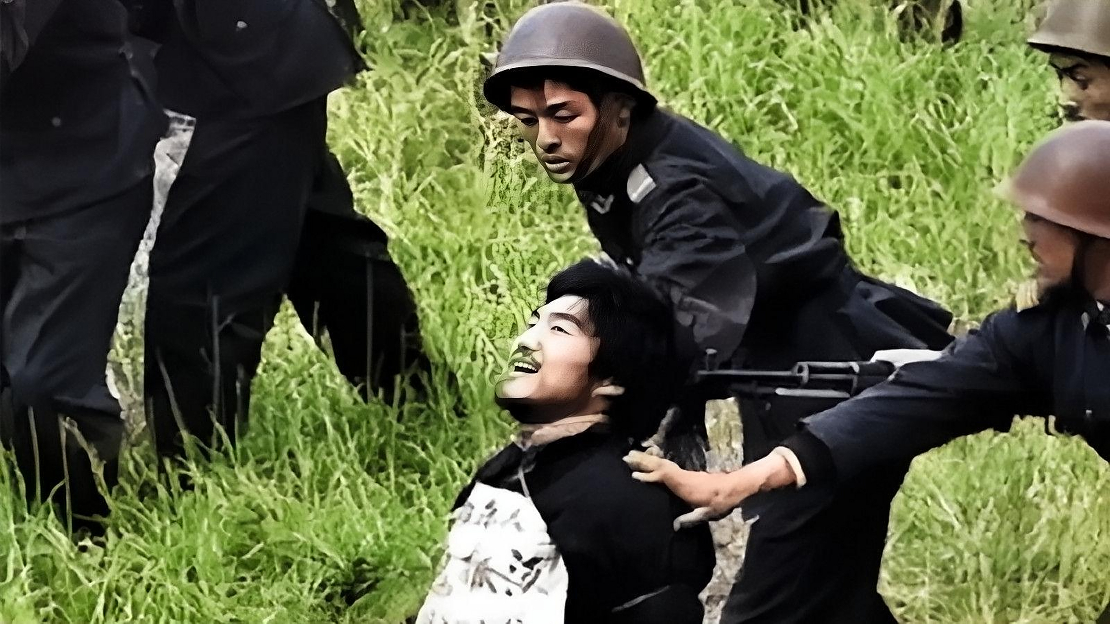 1980年,建国以来最大的贪污罪犯王守信被押上刑场枪决.