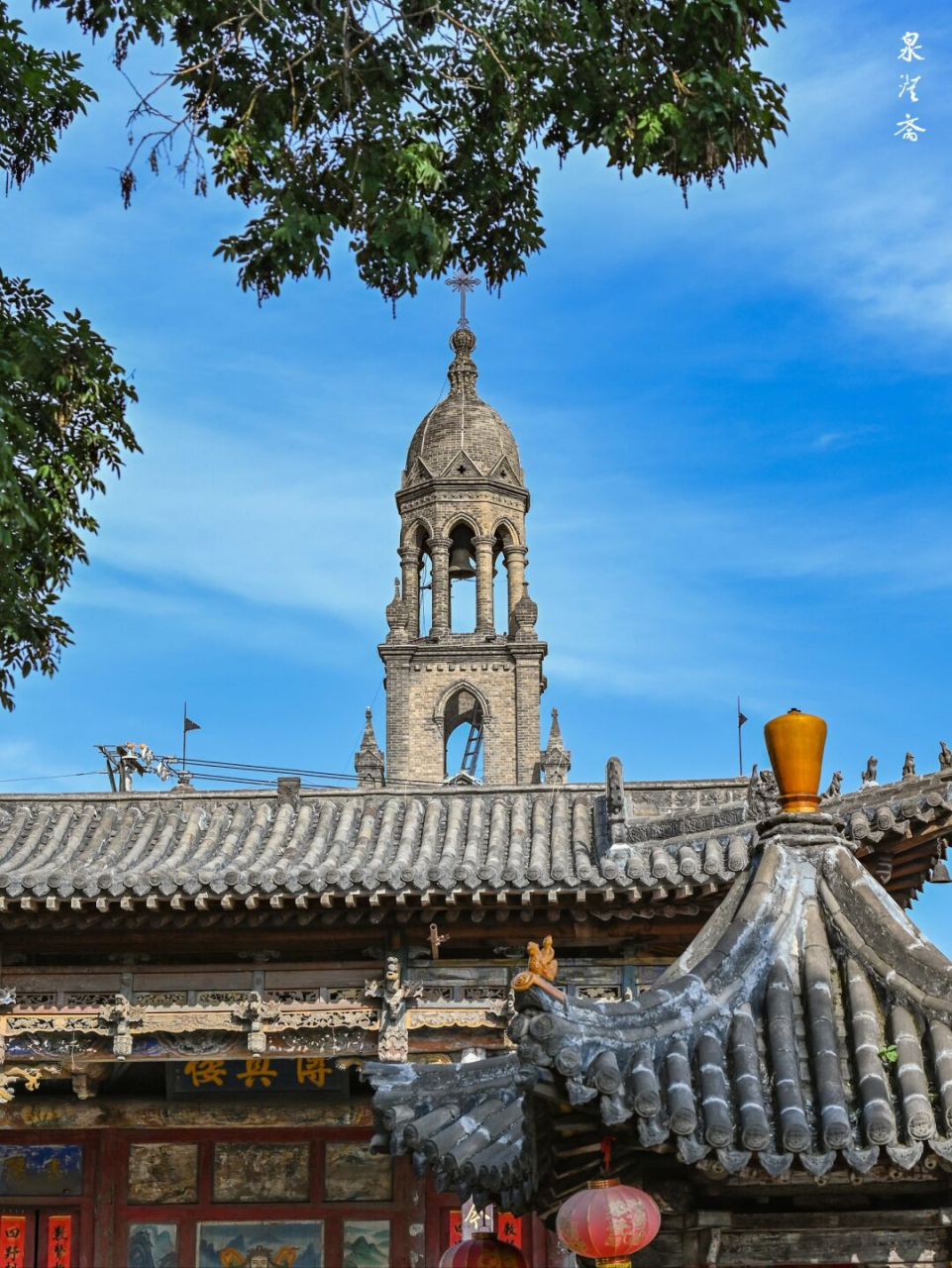 "活"在烟火气中的古建  古城营村位于新建明太原县城北部,西邻太原