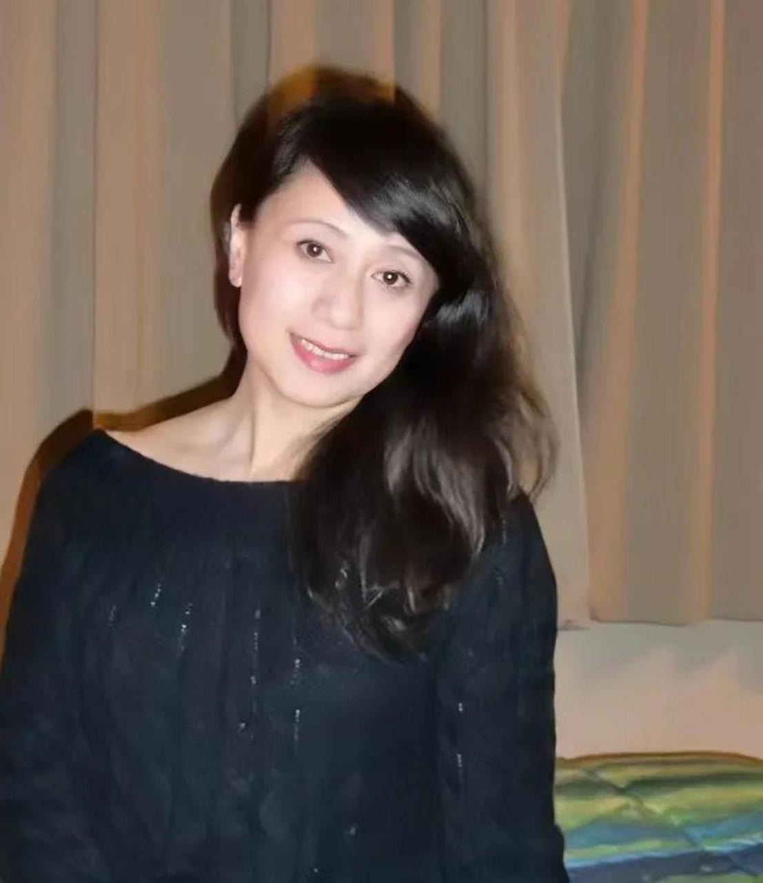 历史老师 经典老照片之历史老师陈默,中学的历史课还是要好好学习的