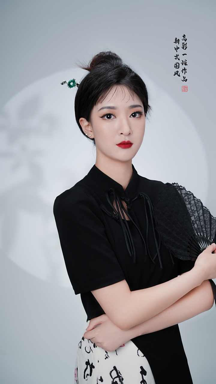 简约·新中式妆造作品 传统时尚 经典创新 演绎创意国风造型设计  学