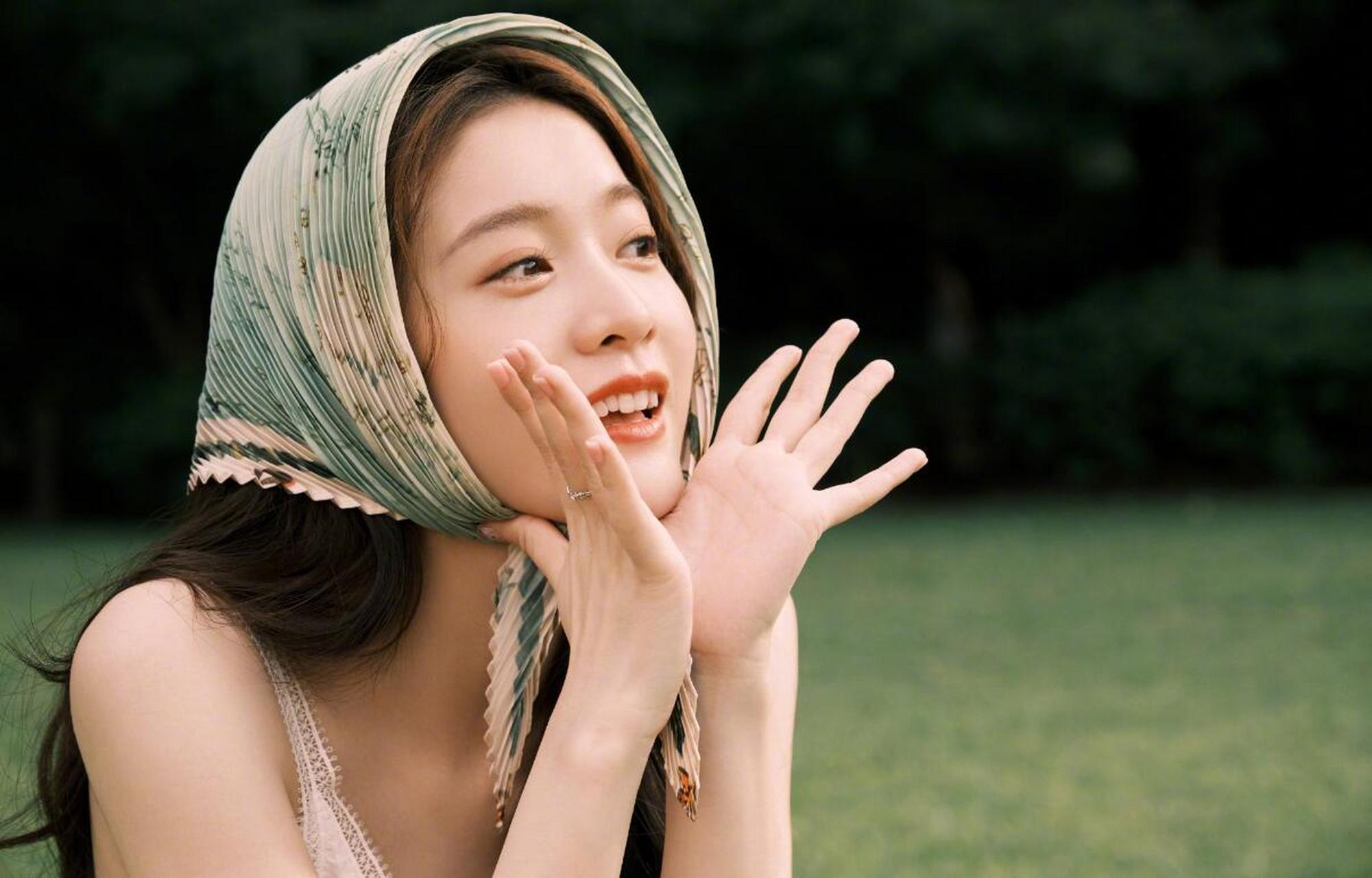 清纯可爱,甜美迷人的#张雪迎# 雪肤玉貌,青春靓丽,冰清玉洁,亭亭玉立